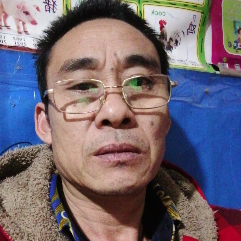 迷茫挽手爆米花的照片