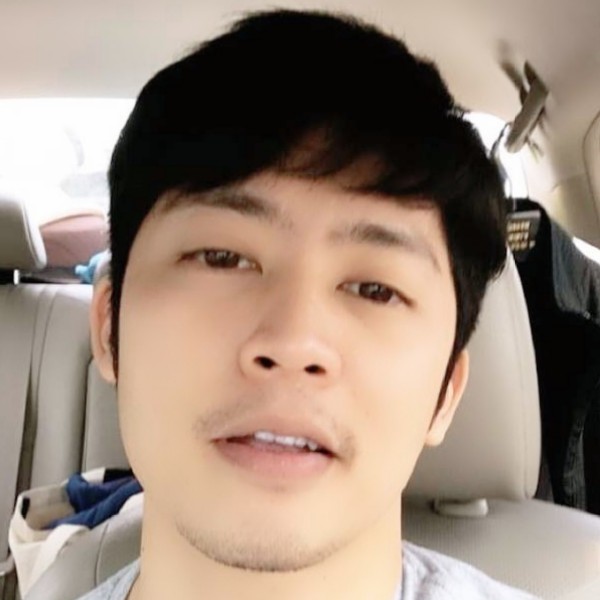 等待缘分找机会的照片