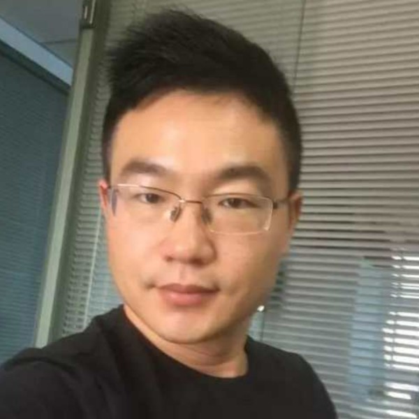 少女坚强的照片