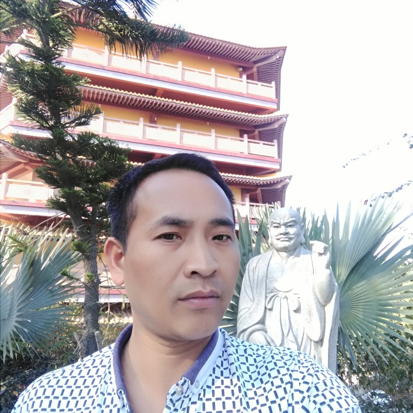 榴莲。的照片