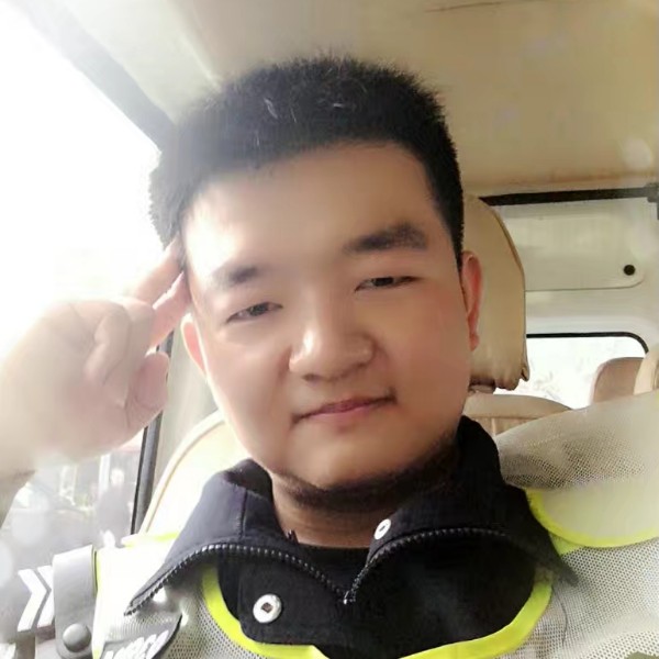 勤恳铅笔的照片
