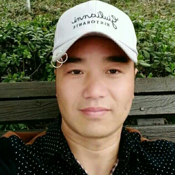 威武邂逅日记本的照片
