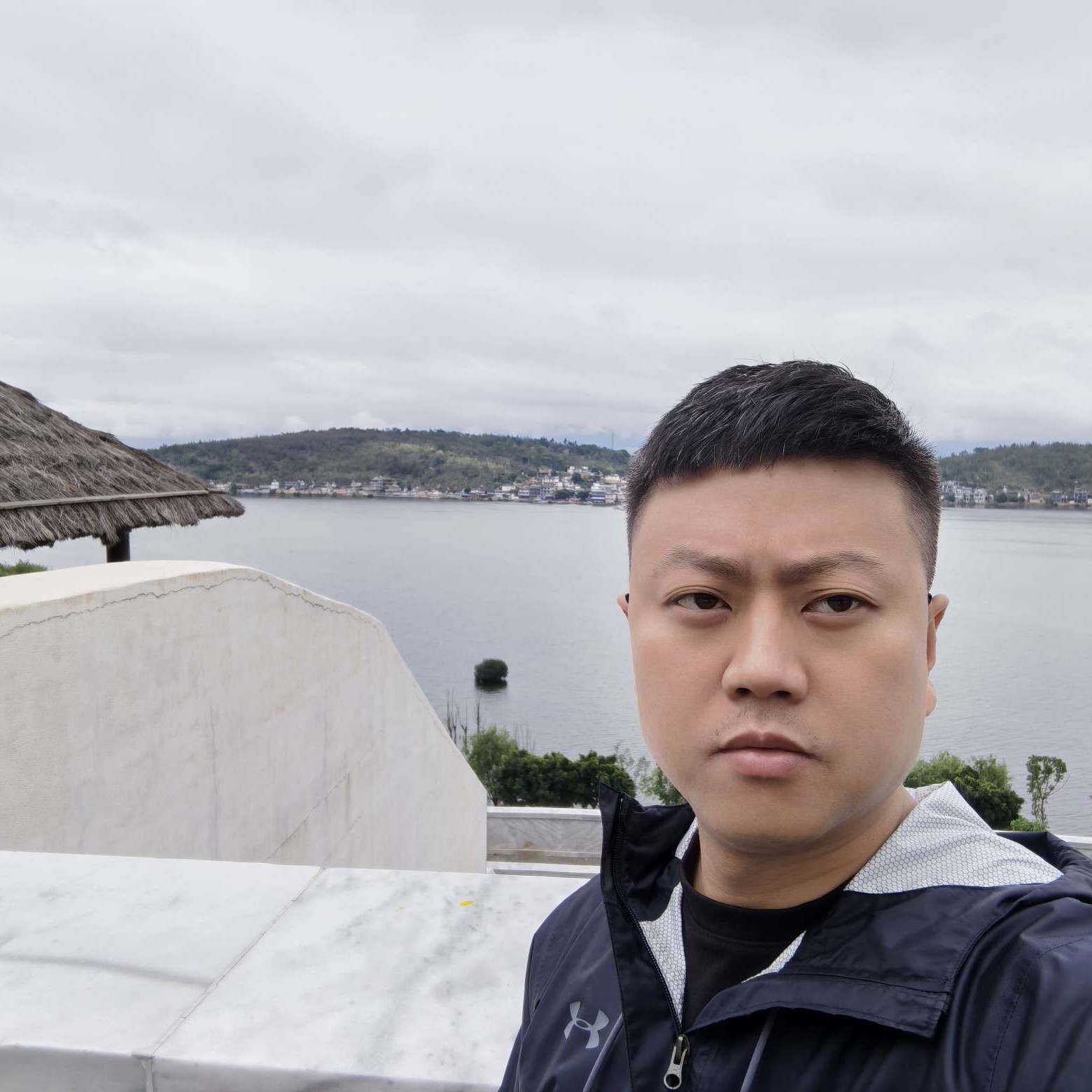Jansen $的照片