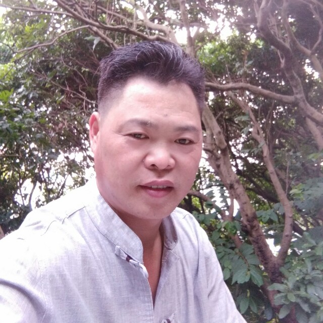 春花望露的照片