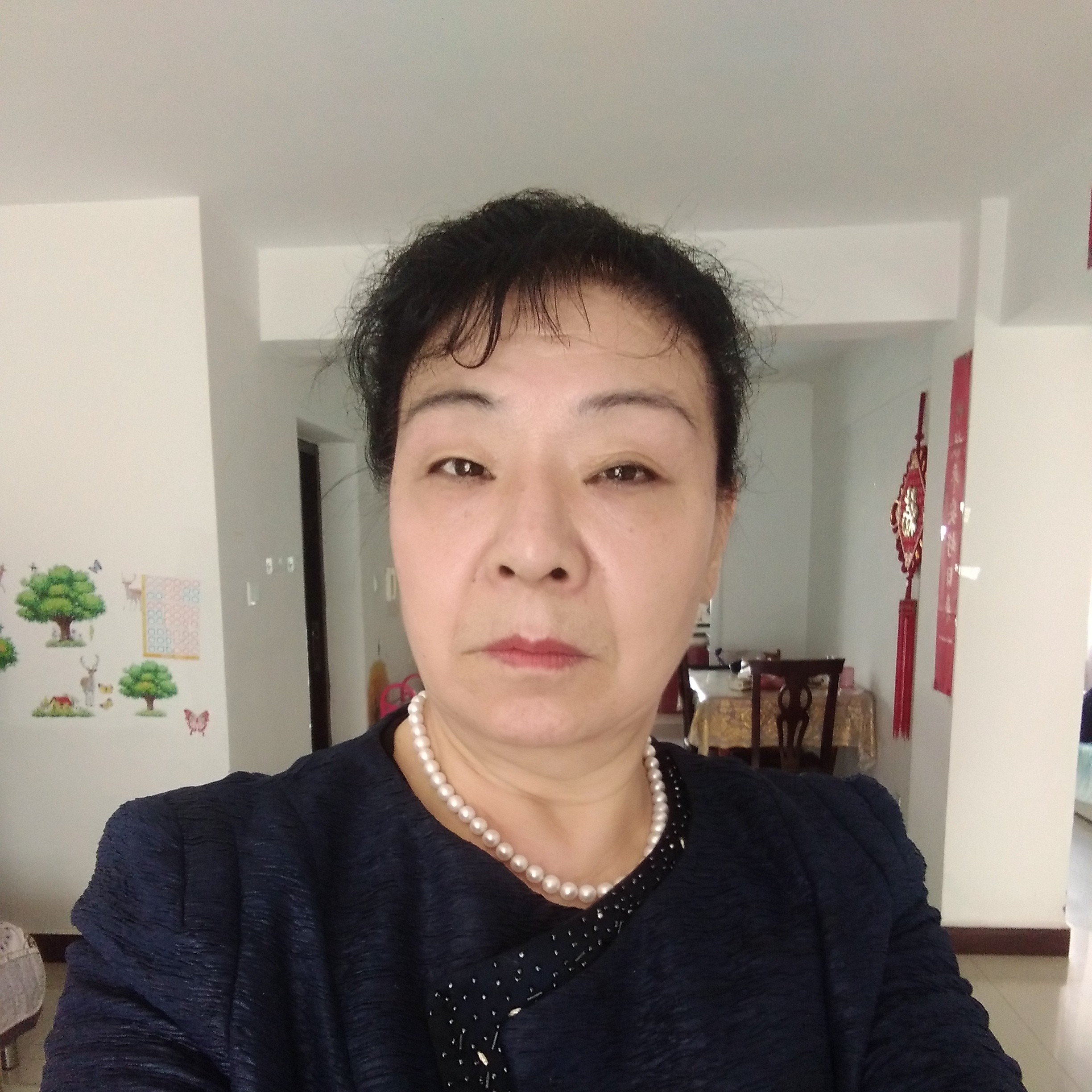 平静致水的照片