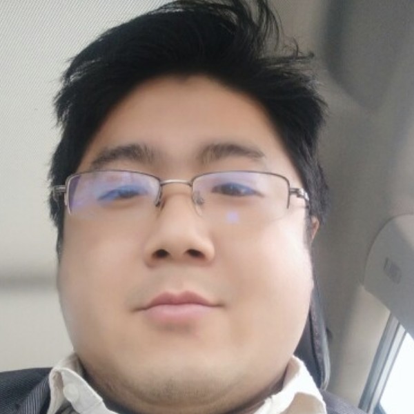 完美多么店员的照片