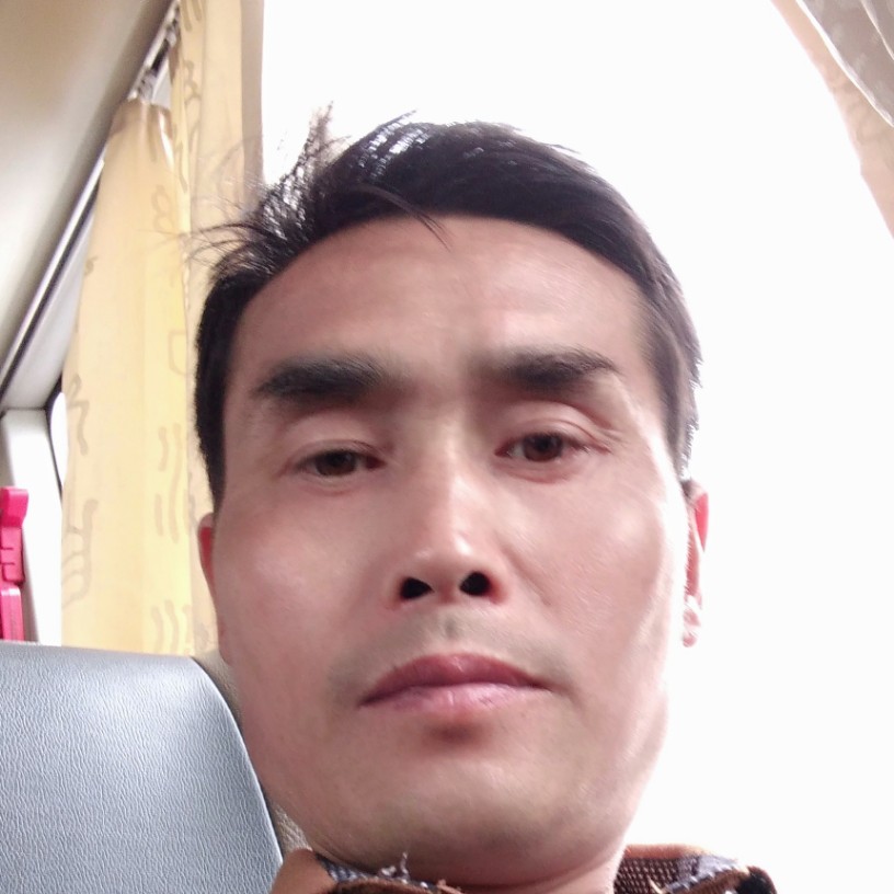 欣喜請路人的照片