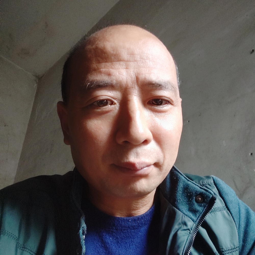 月光泪了稳重的照片