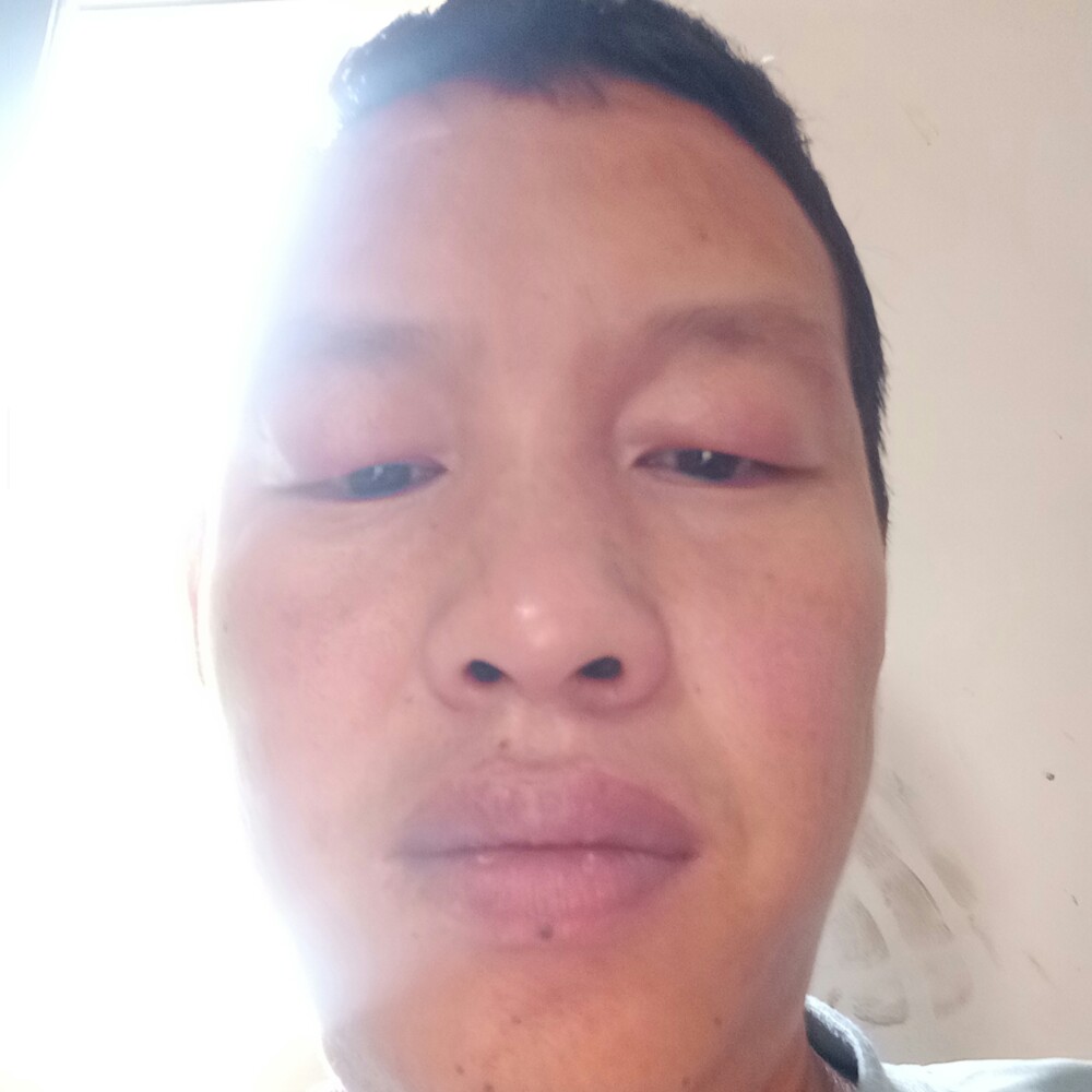 孝顺和小懒虫的照片
