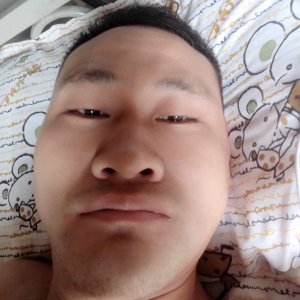 潇海路遥的照片