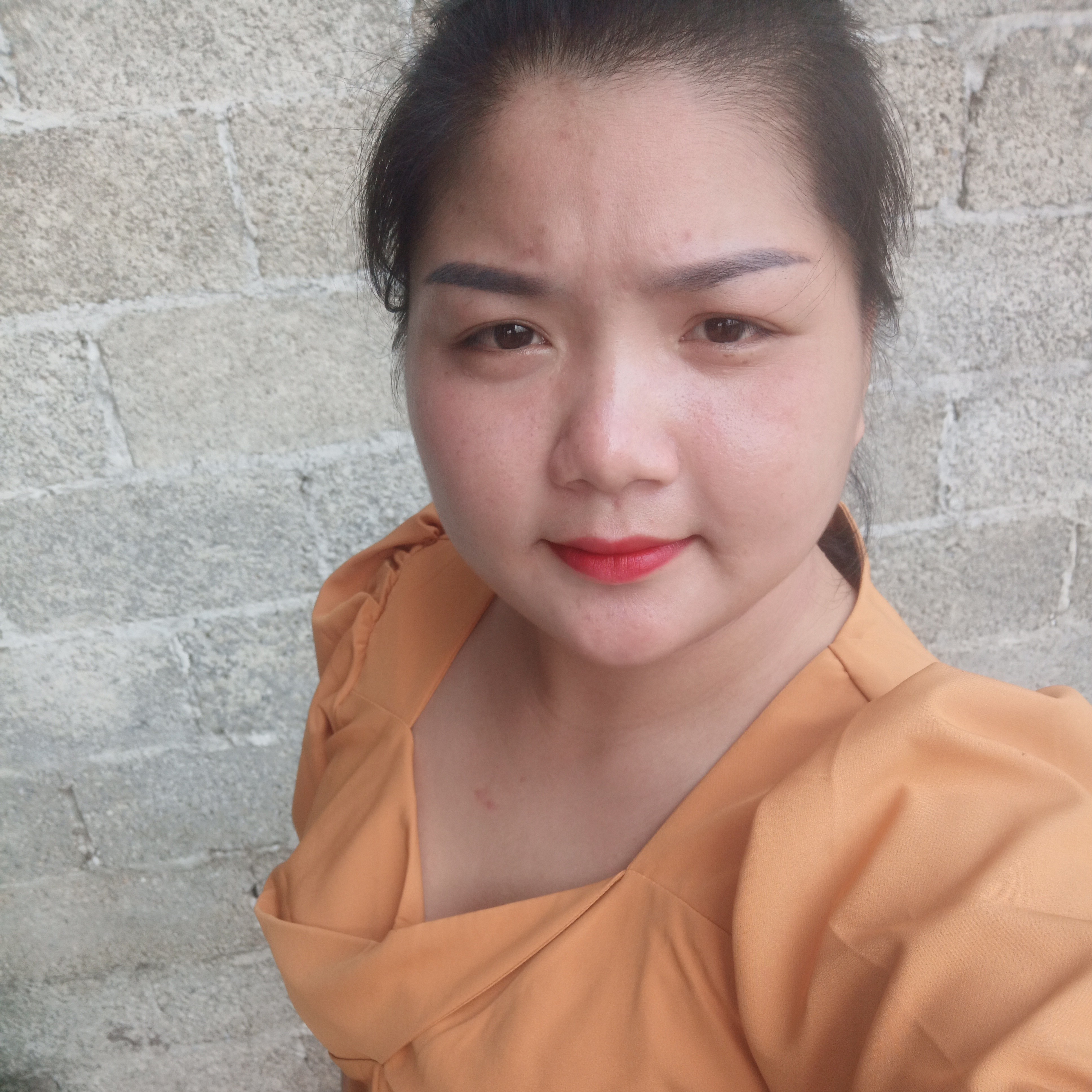 舒心苦恋路人的照片
