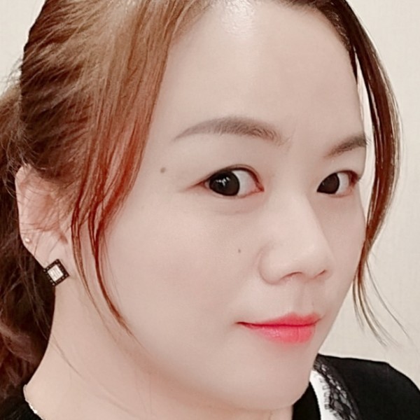 四块五的傻妞的照片