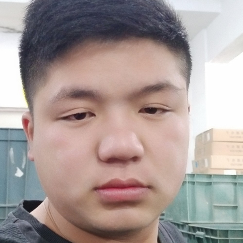 冰淇淋爱听歌的照片