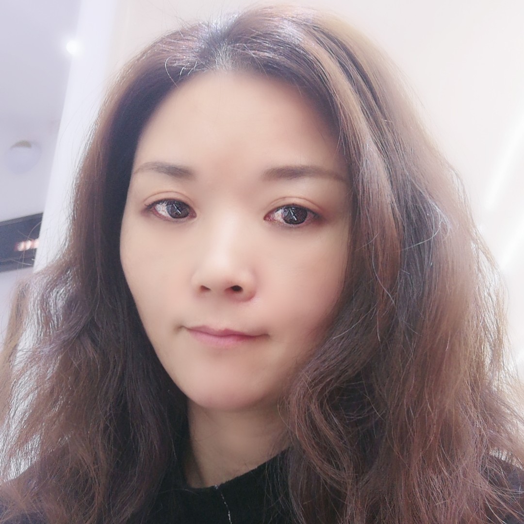 无情笑逐风的照片