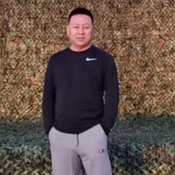 不问过往、的照片