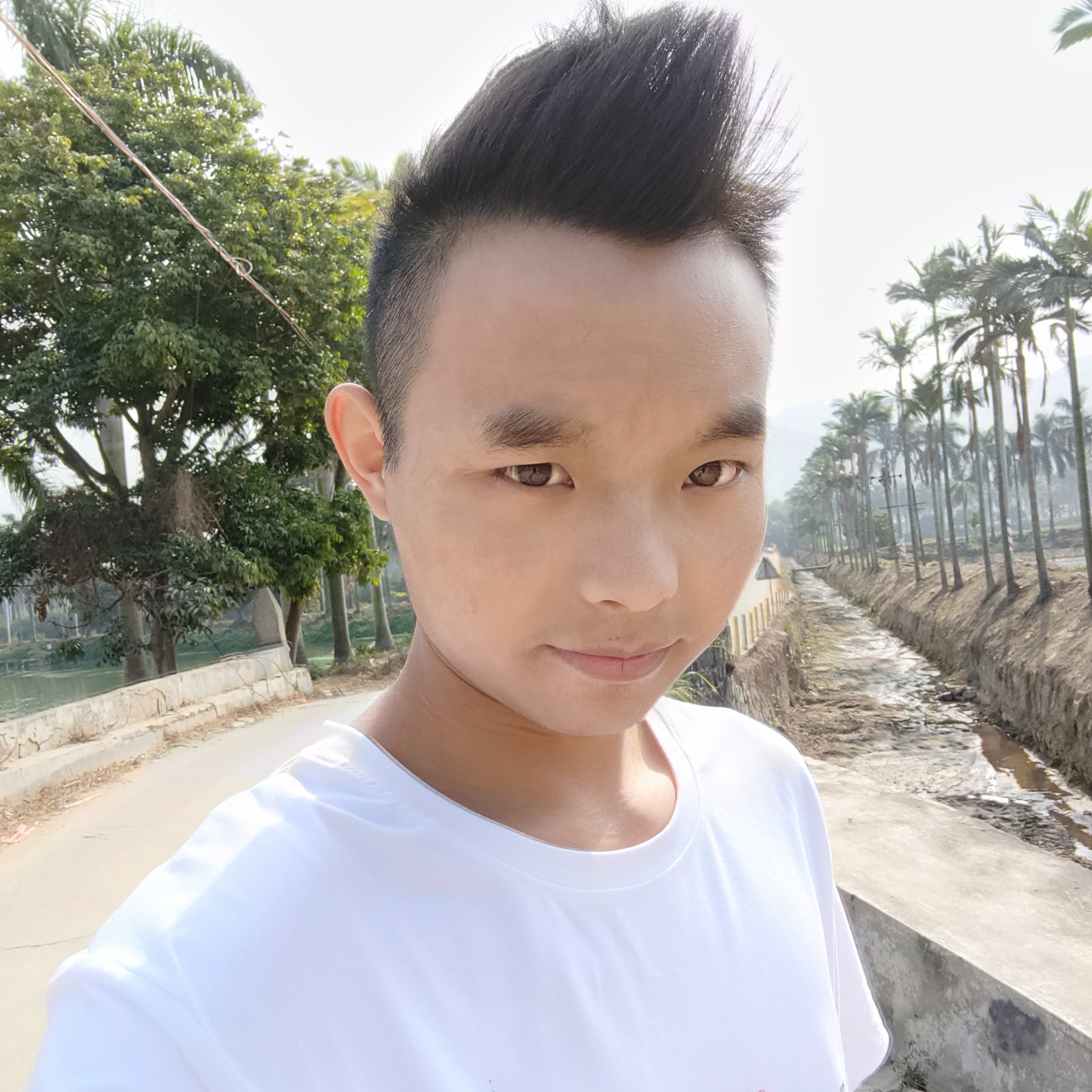 男孩该有的气势的照片