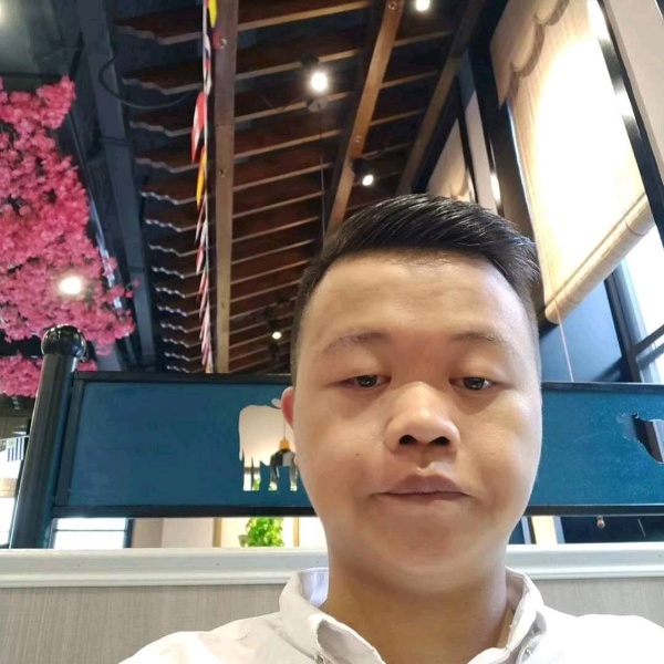 纯情倾心信封的照片