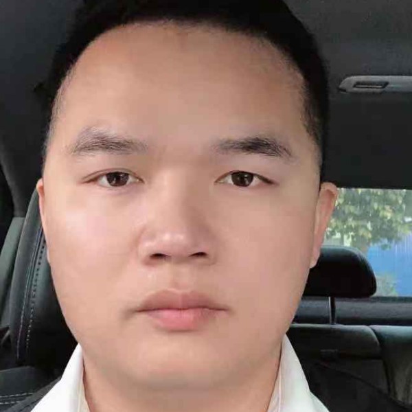 平凡几何的照片