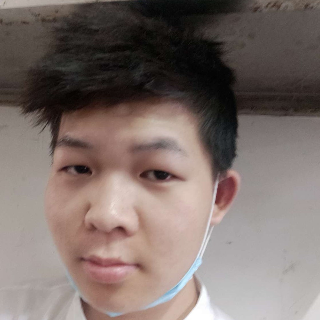 流岚方满意的照片