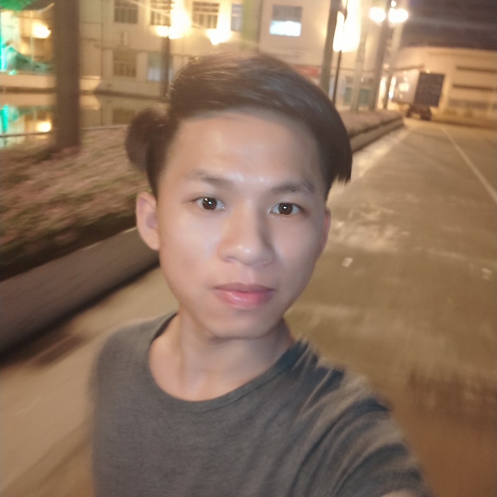 霸气的怡少的照片
