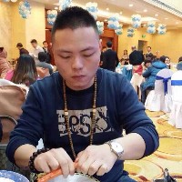 焱子龙龙的照片