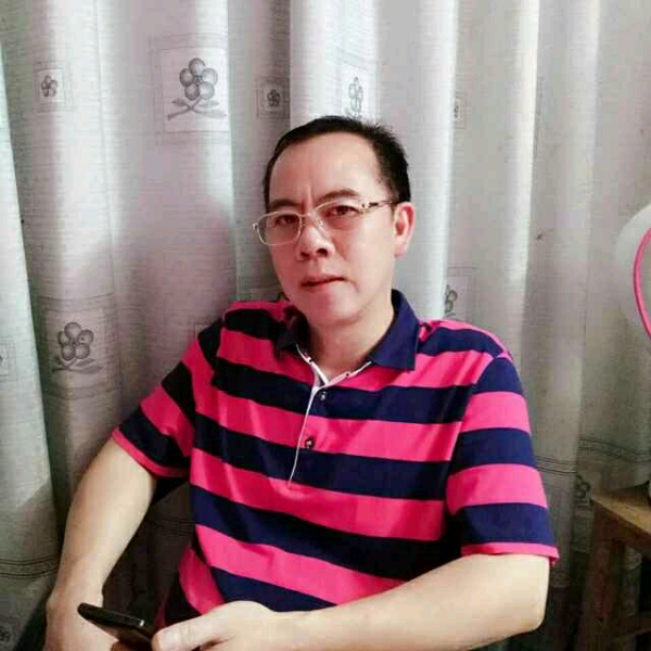 西牛绚烂的照片