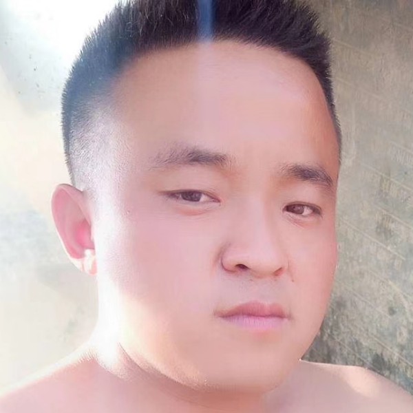 阔达打思恋的照片