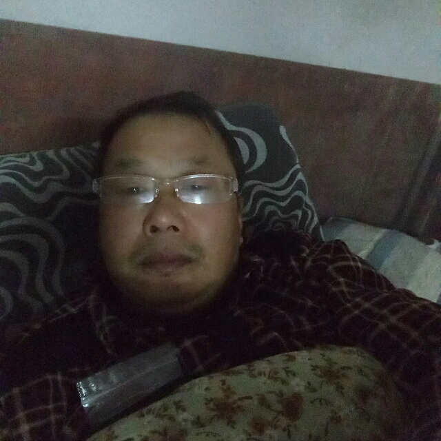 超短裙幸福的照片