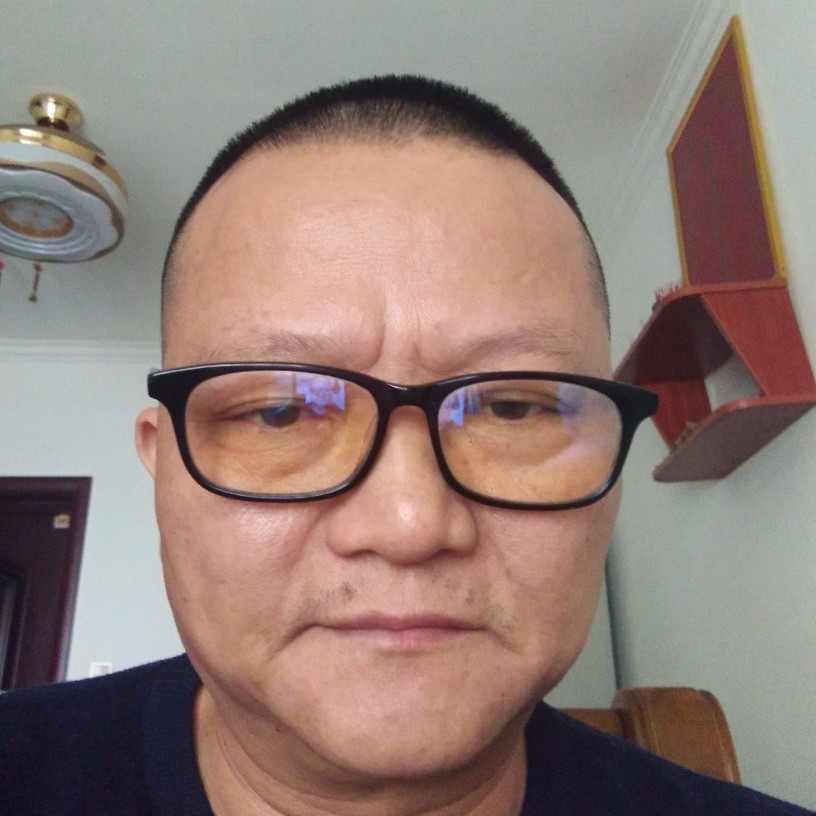 羽裳等待紧张的照片