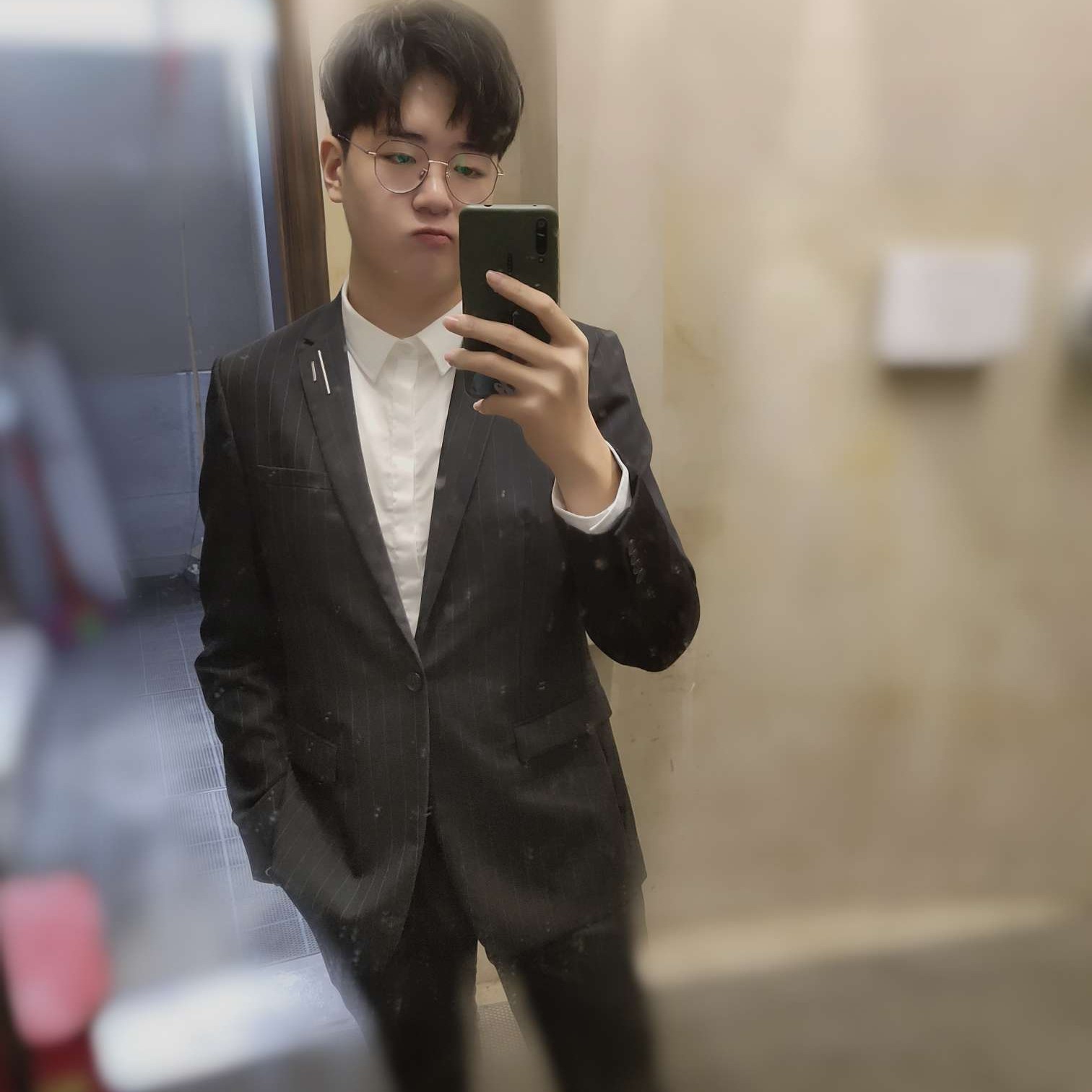 西装多么漠然的照片