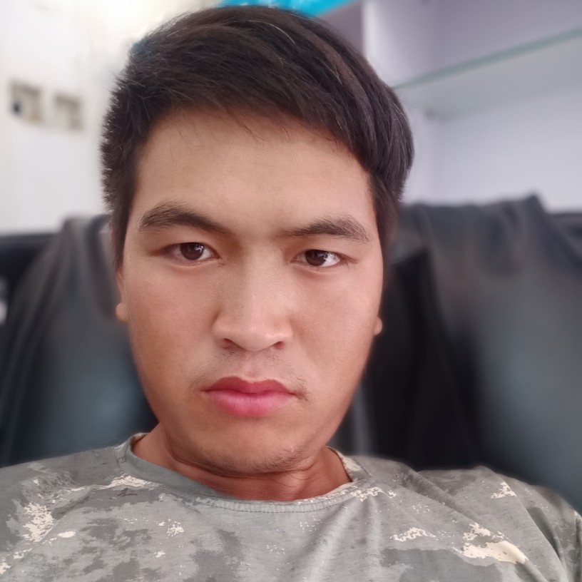 合适迎巨人的照片