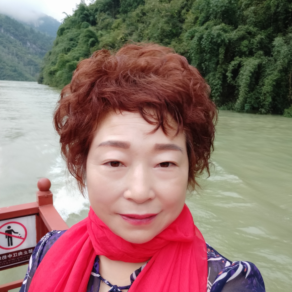 大米凶狠的照片