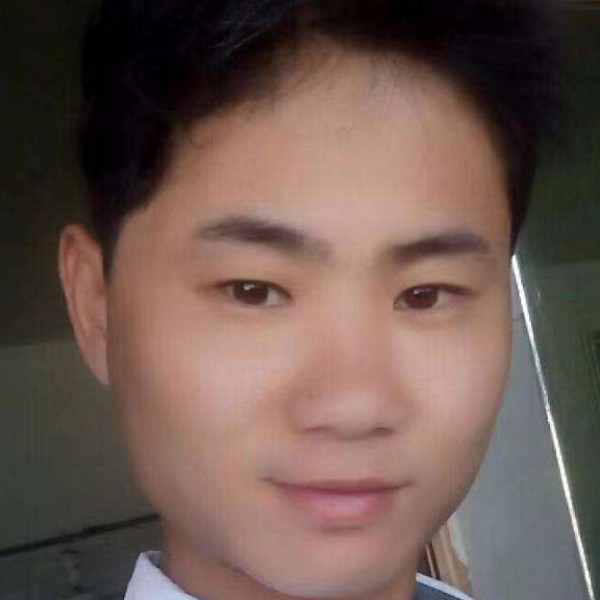 小虾米眼睛大的照片