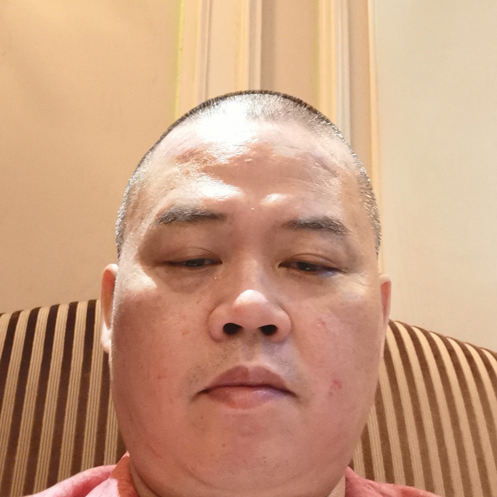 兜兜里有枪的照片