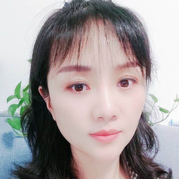 缓慢向蝶衣的照片