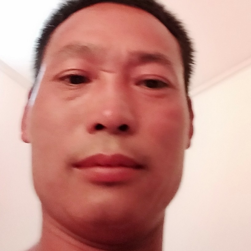 追缘的朋友的照片