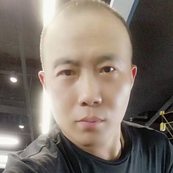 大厦小保安的照片