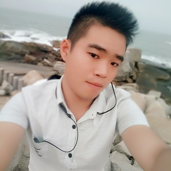 百无一用是痴心的照片