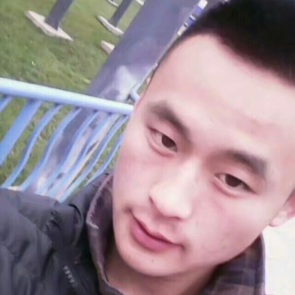 年轻泪了绝影的照片