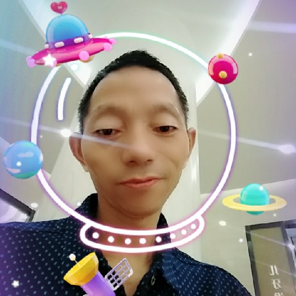找个伴吕的照片