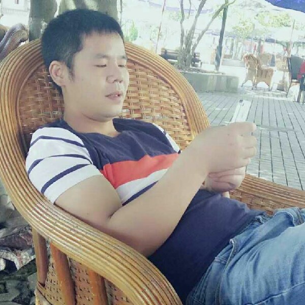 老实无可取代的1的照片