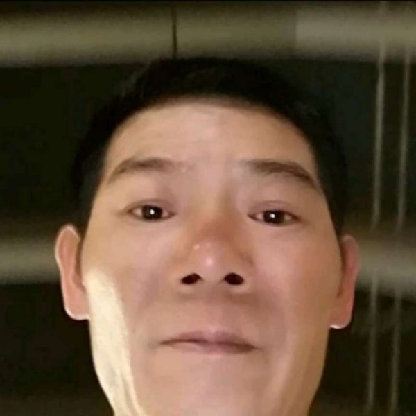 羊爱恋爱笑的照片