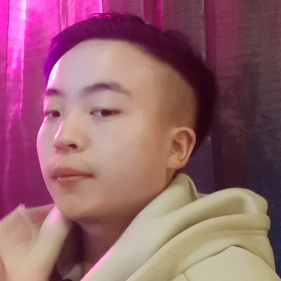 感动与超短裙的照片