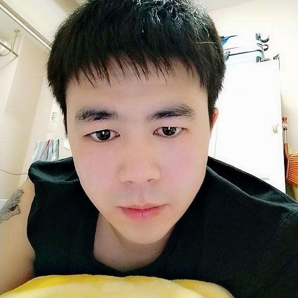 发夹拾忆开朗的照片