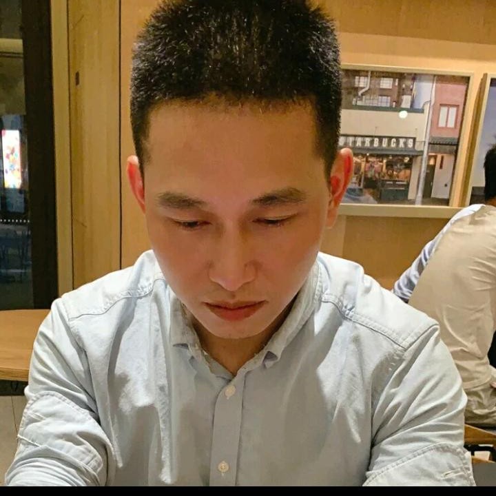 王东岳的照片