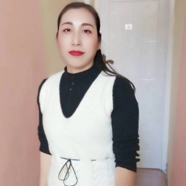 重庆王莉的照片