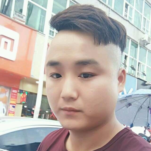 黄孝洪的照片