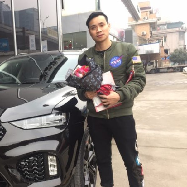 求之不得王公子的照片