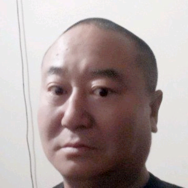 东北硬汉的照片