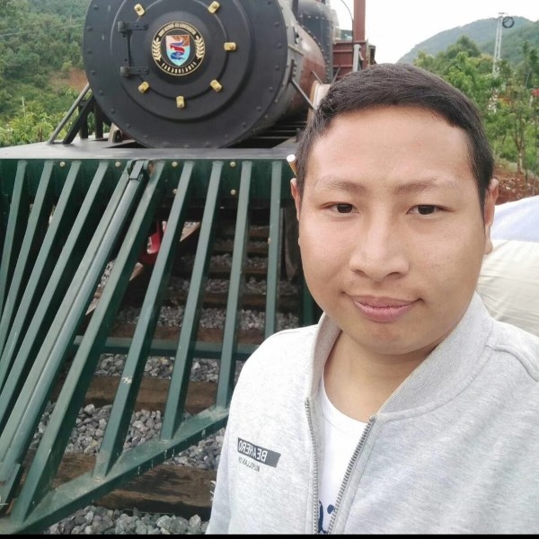 陌诺，的照片